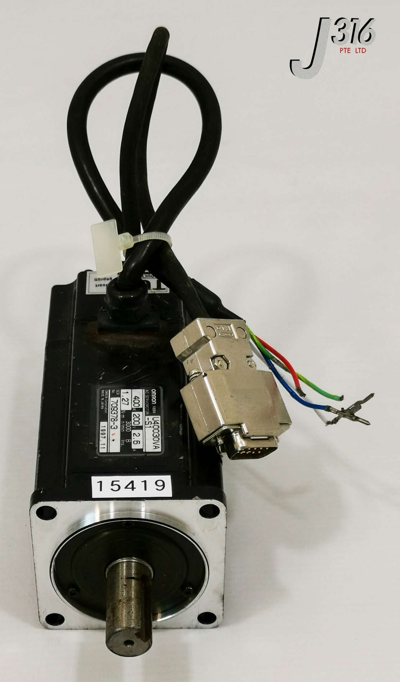 ピック 15419 OMRON AC SERVOMOTOR, 200V 2.6A 3000RPM R88M-U40030VA-S1 | eBay